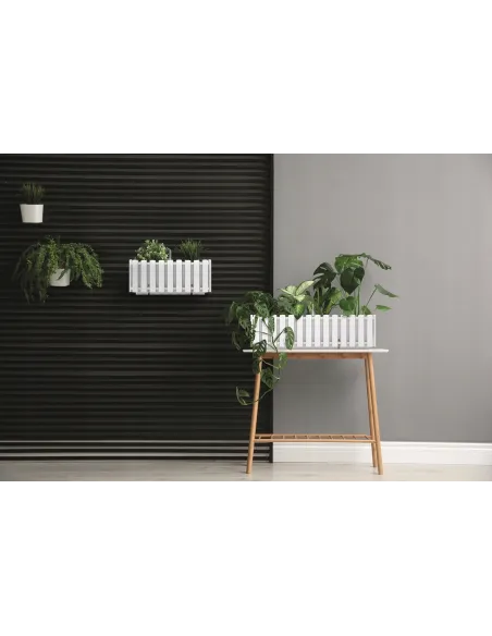 Doniczka skrzynka balkonowa na balustradę biała